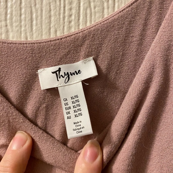 Thyme maternity midi dress - Picture 2 of 3